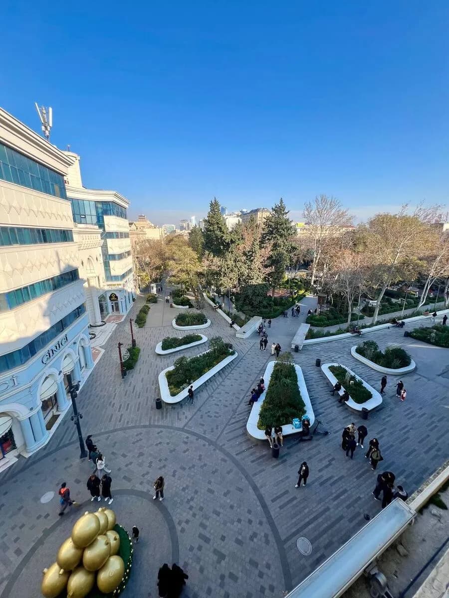 4 otaqlı köhnə tikili