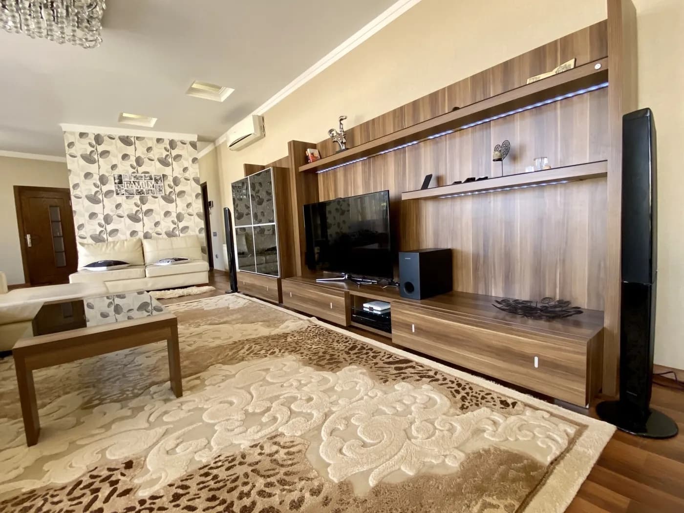 4 otaqlı köhnə tikili
