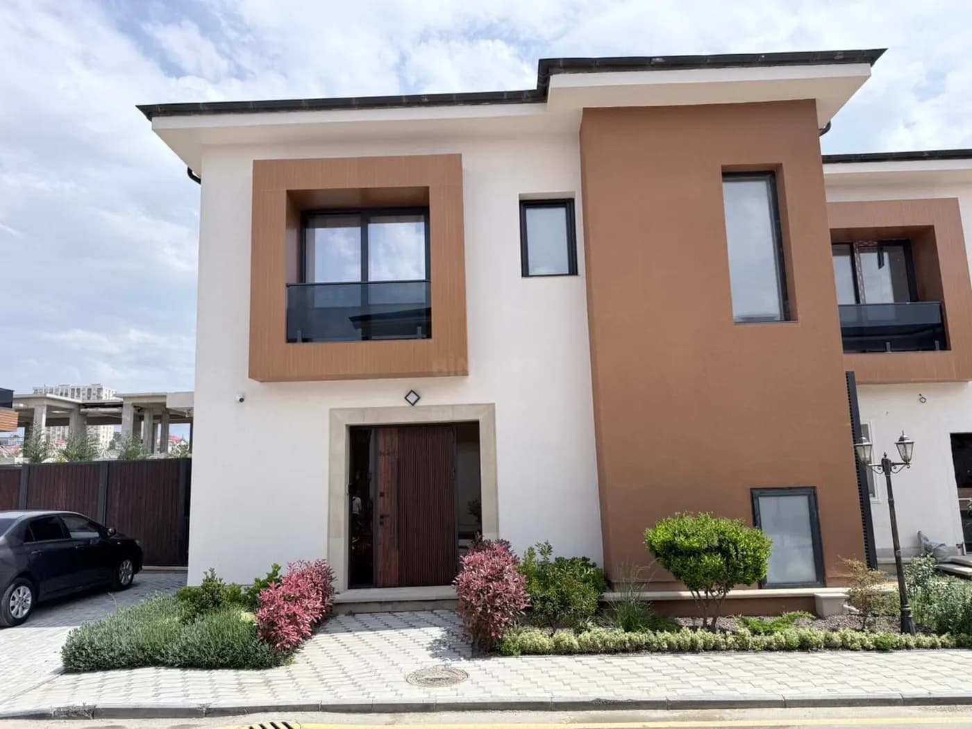 5 otaqlı həyət evi