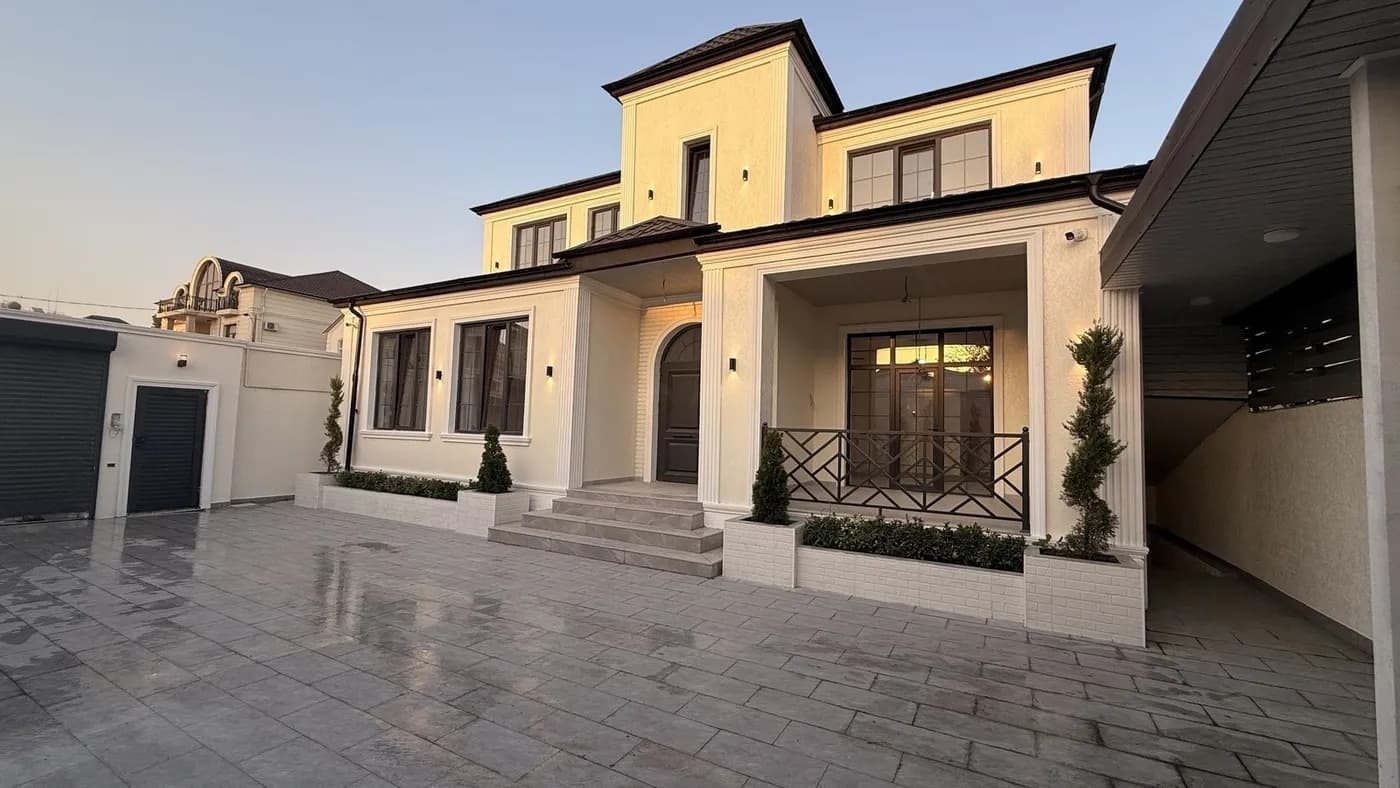 5 otaqlı həyət evi