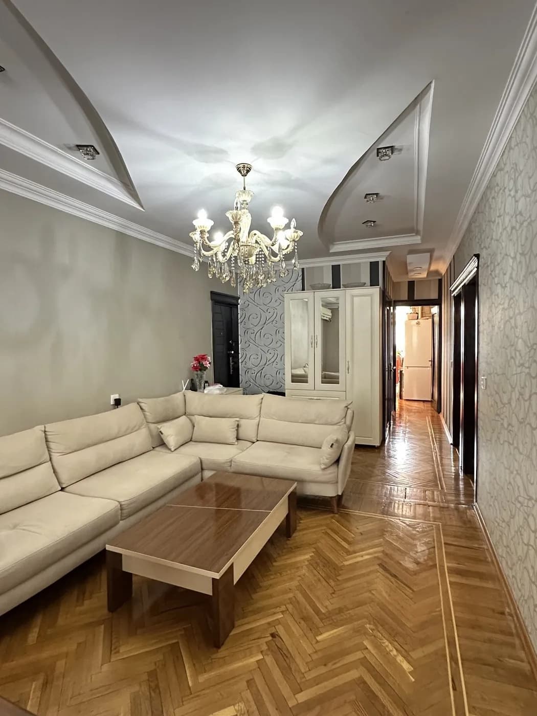 3 otaqlı köhnə tikili
